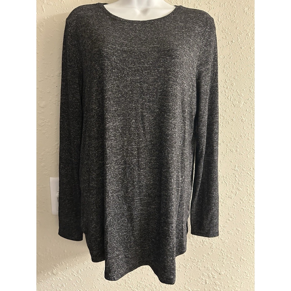 New medium Ann Taylor top #635*13
